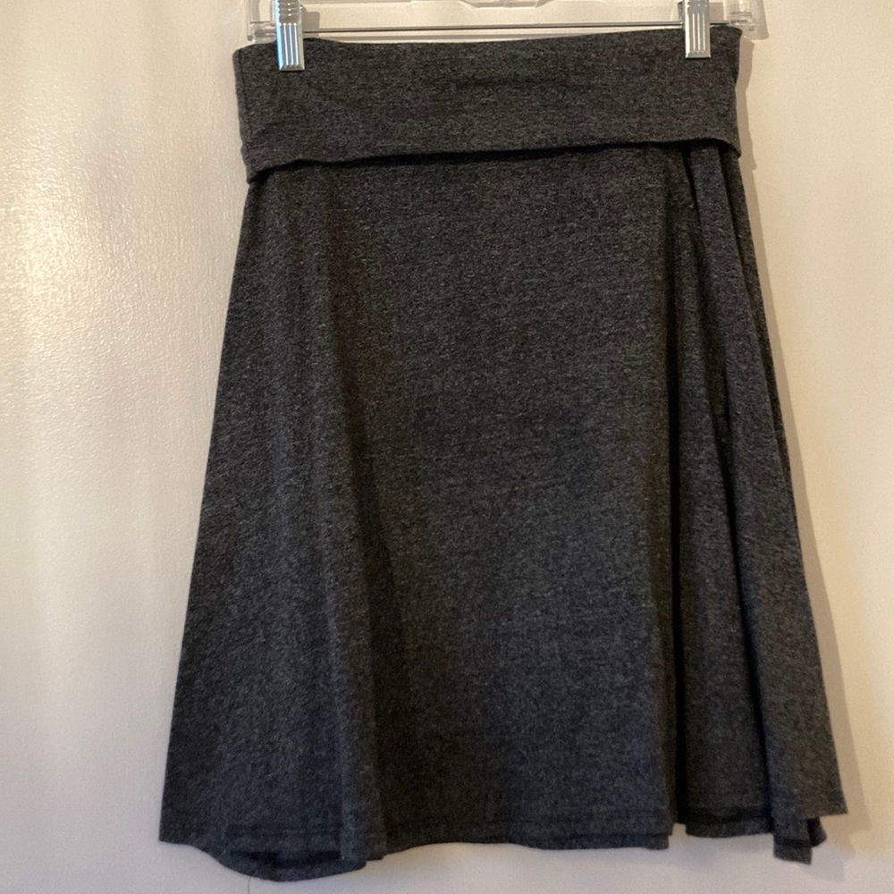 Grey LuLaRoe skirt